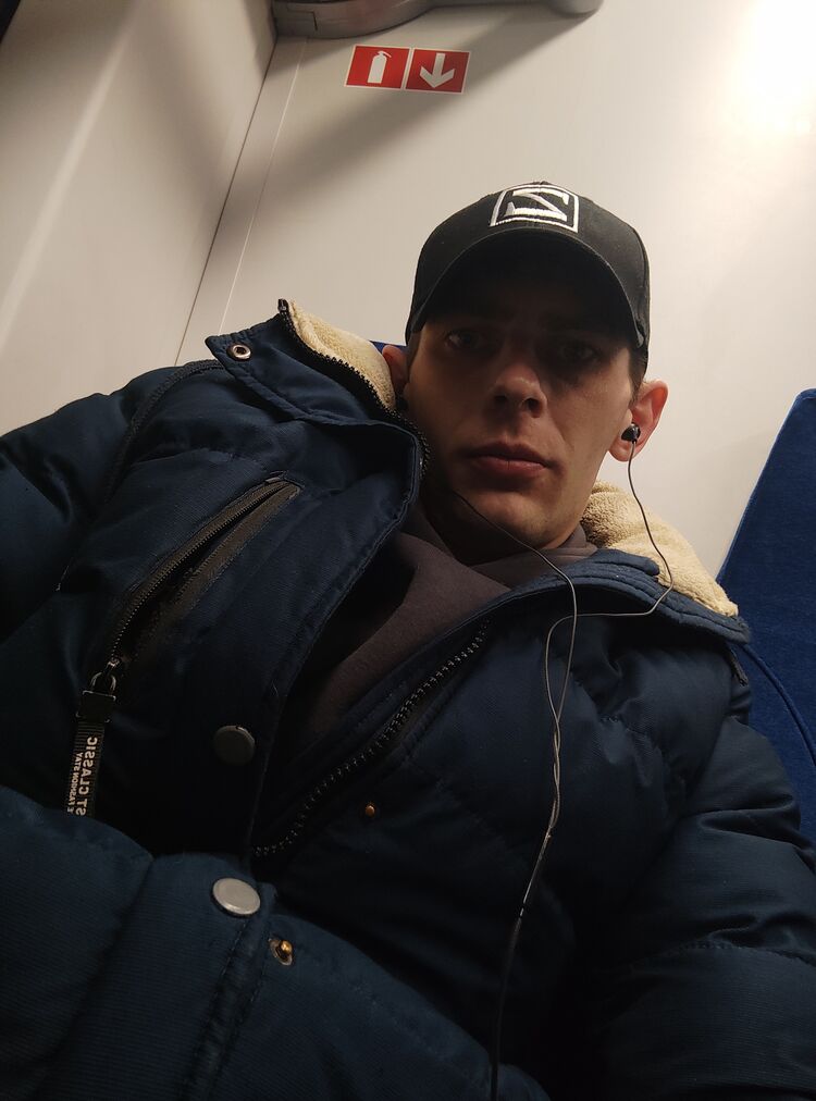  33902793  , 31 ,    -