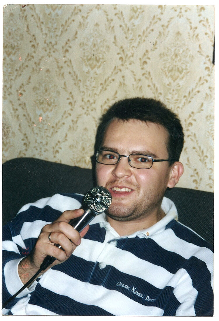  ,   GARIK, 48 ,   