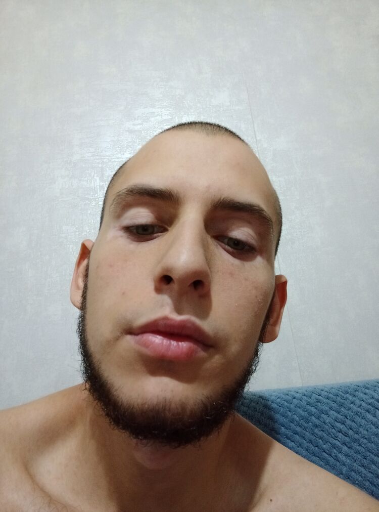  32280673  , 24 ,    