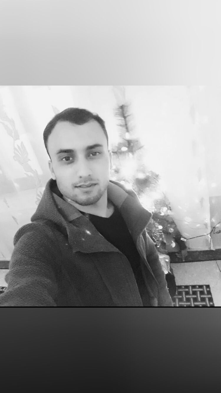  ,   Mustafa, 31 ,   c , 