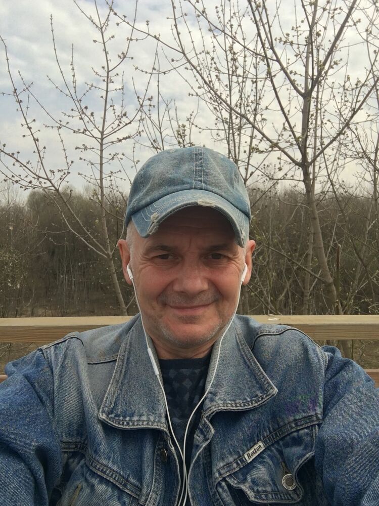  ,   Andrey, 62 ,   ,   , c 