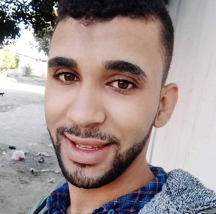  38476233  Hosnybadowy, 23 ,    