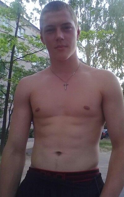  6587763  Kristaps, 29 ,    