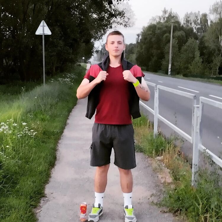  44584653  Danila, 20 ,    