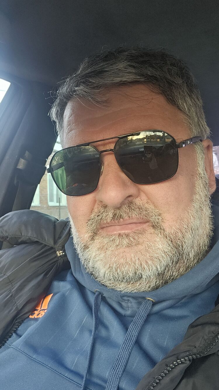  ,   Dekarte, 53 ,   ,   