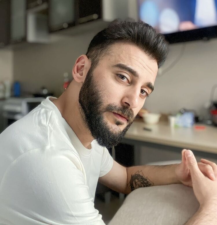  52965293  Alakbar, 29 ,    