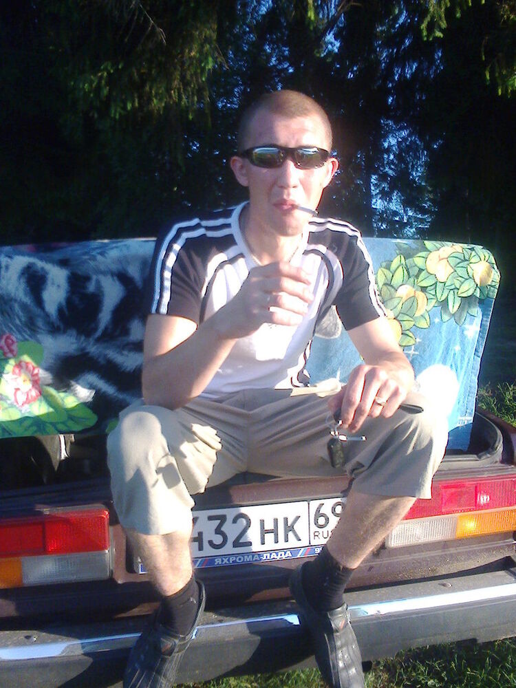  9060663  , 36 ,    