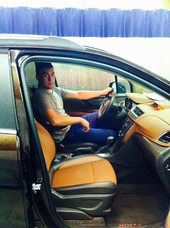  ,   Ruslan, 36 ,   ,   , c , 