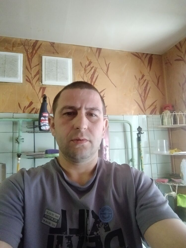  ,   Andrew, 34 ,   ,   