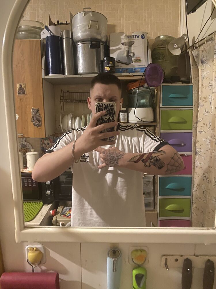  50460323  , 18 ,    