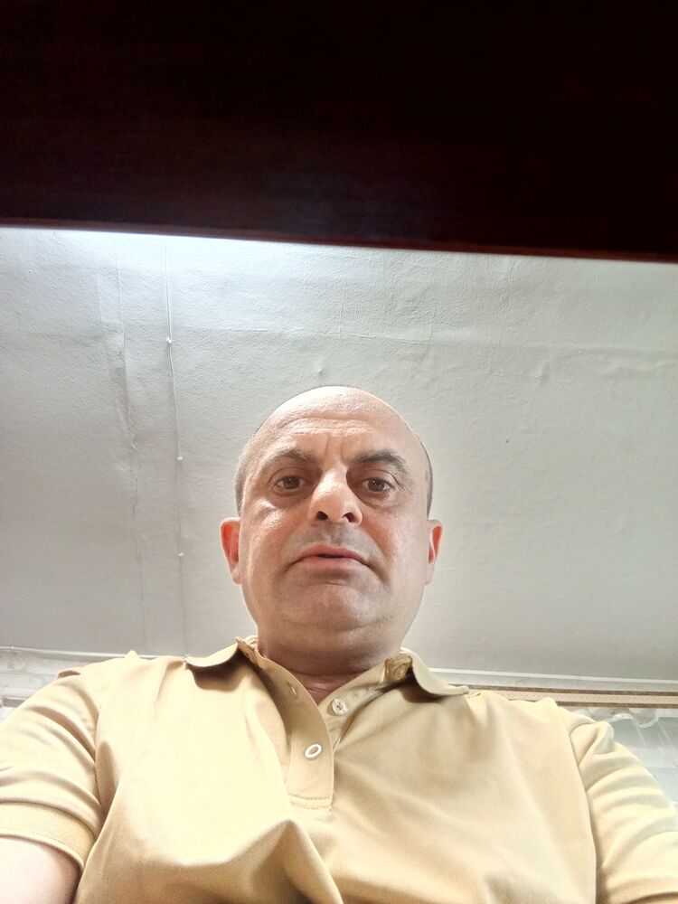  -,   Arman, 46 ,   ,   , c 
