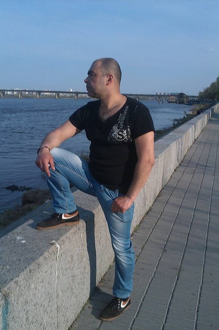  15970953  Kamal, 49 ,    