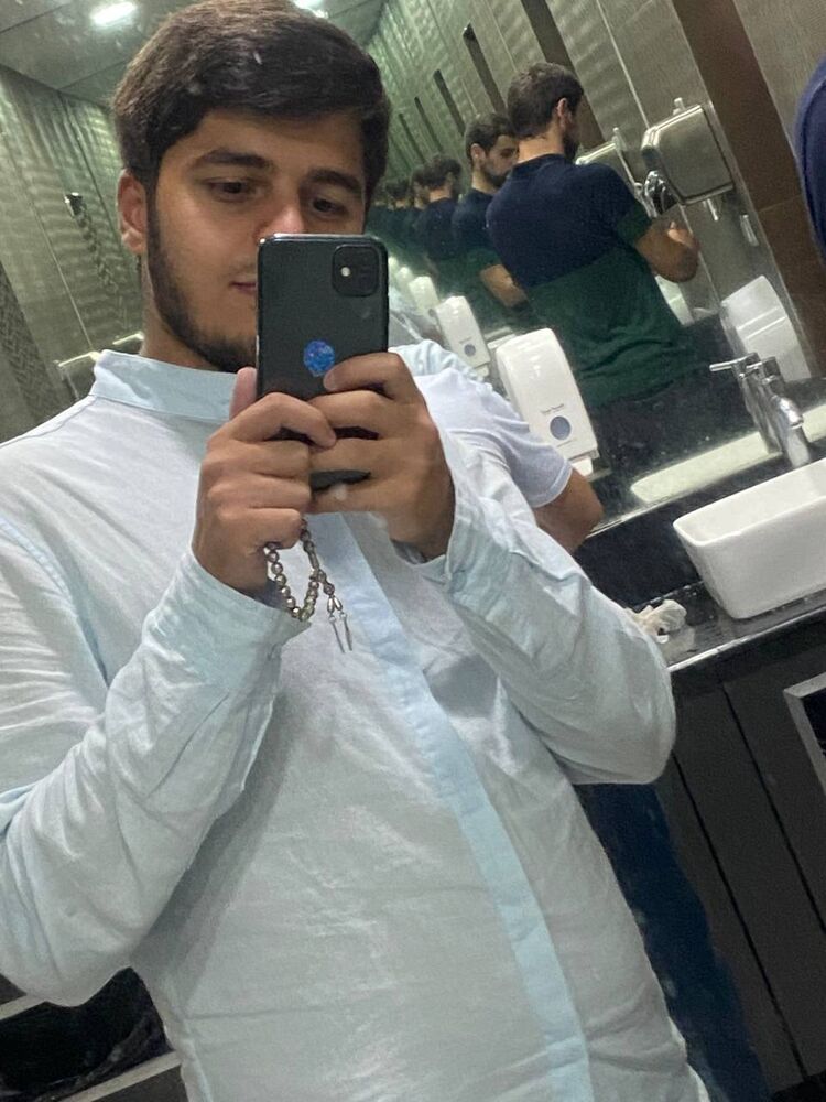 ,   Valer, 24 ,   ,   