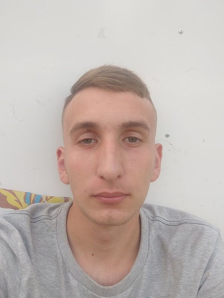  48186523  , 21 ,    