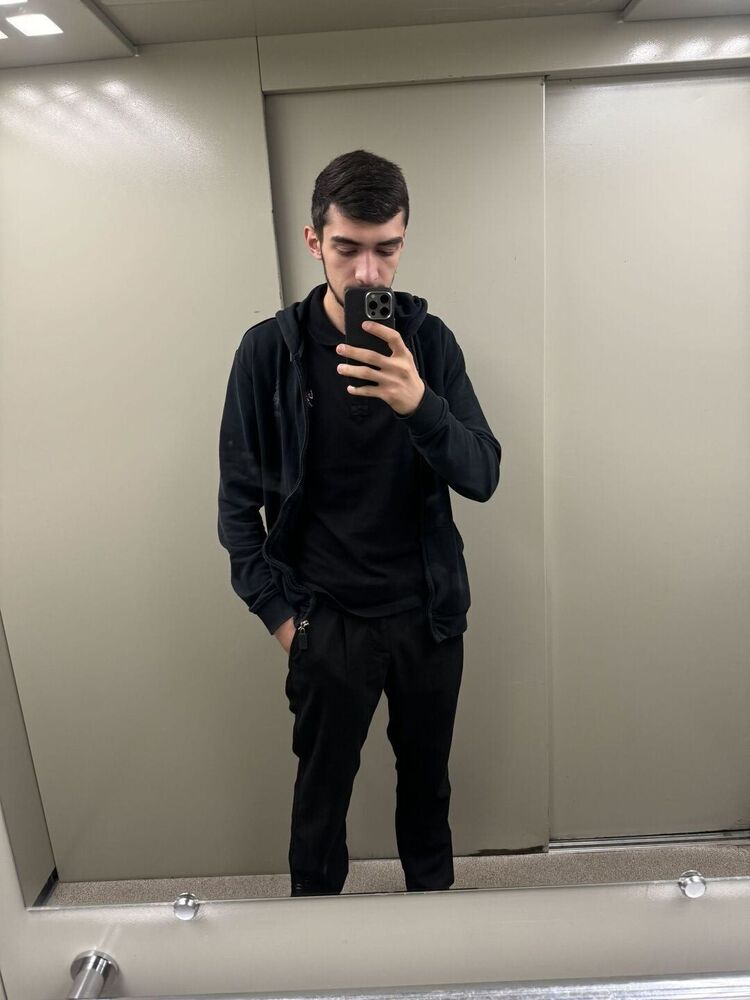  49661353  , 30 ,    