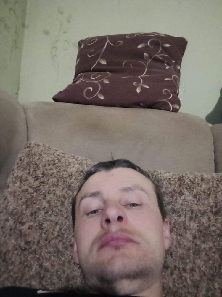  41297693  , 33 ,    