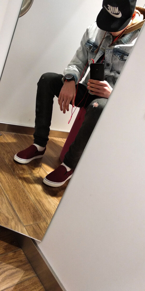  ,   , 28 ,   
