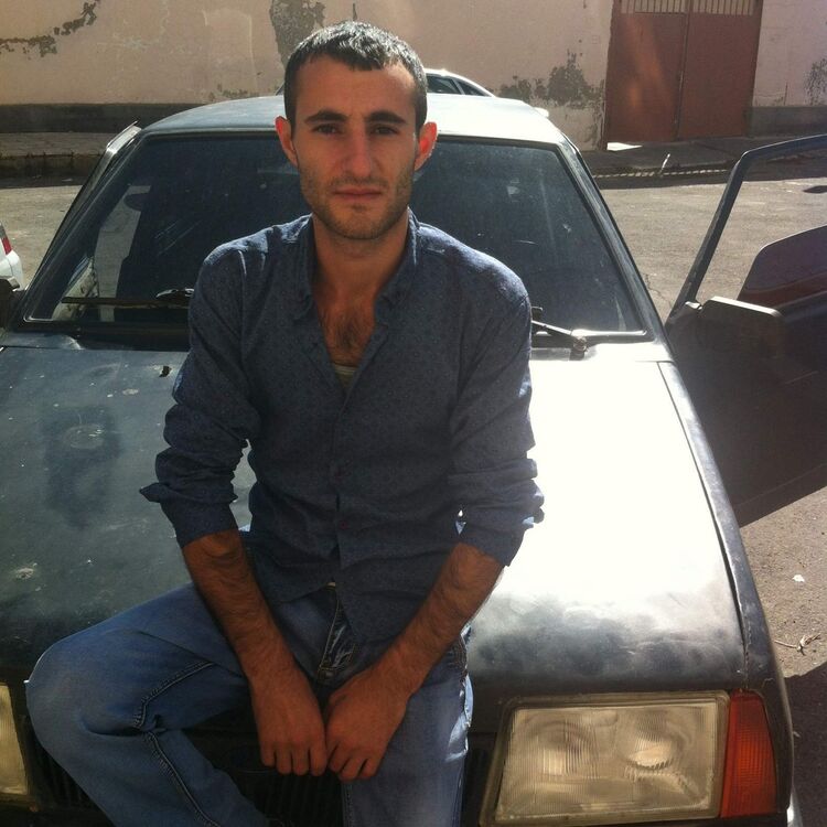  ,   Gev, 33 ,  