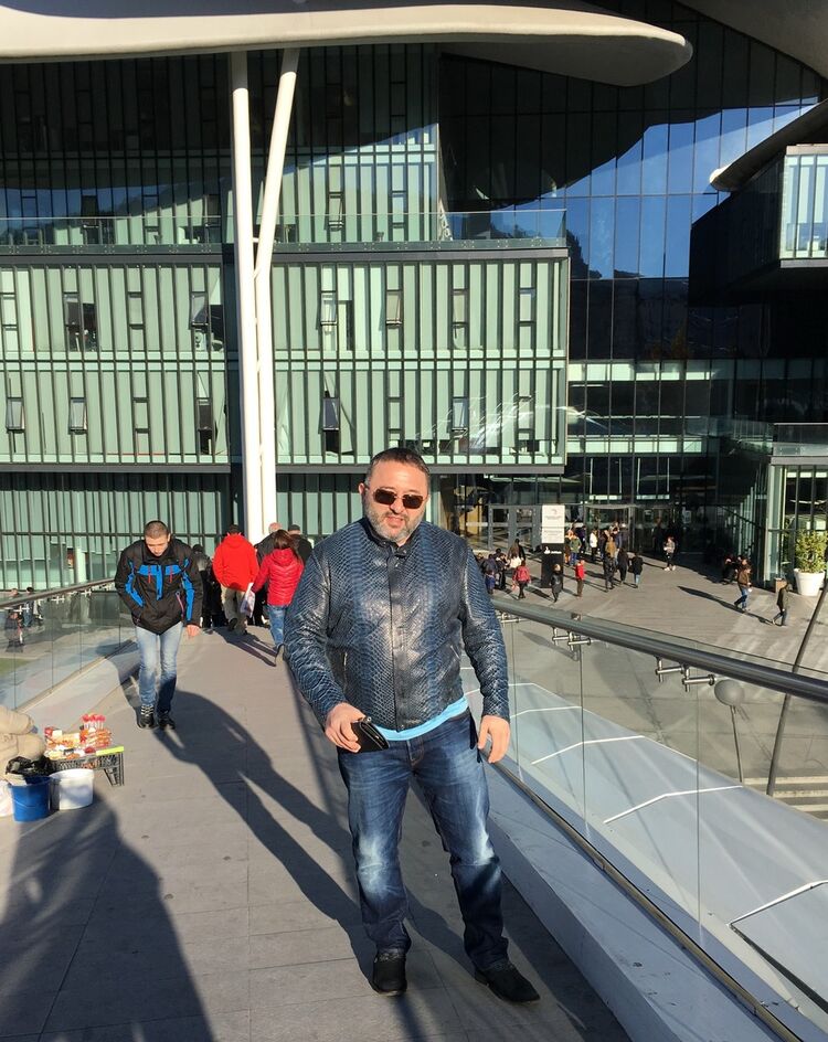 ���������� ���������, ���� ������� Albert, 48 ���, ������������ 