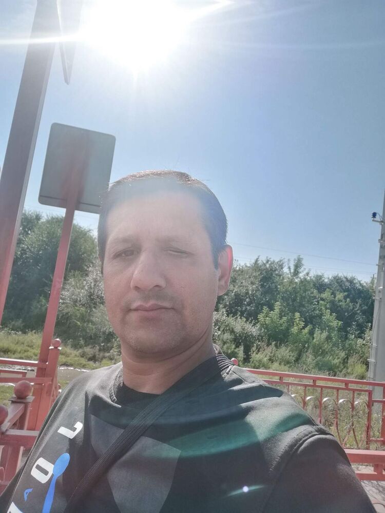  33468343  , 45 ,    