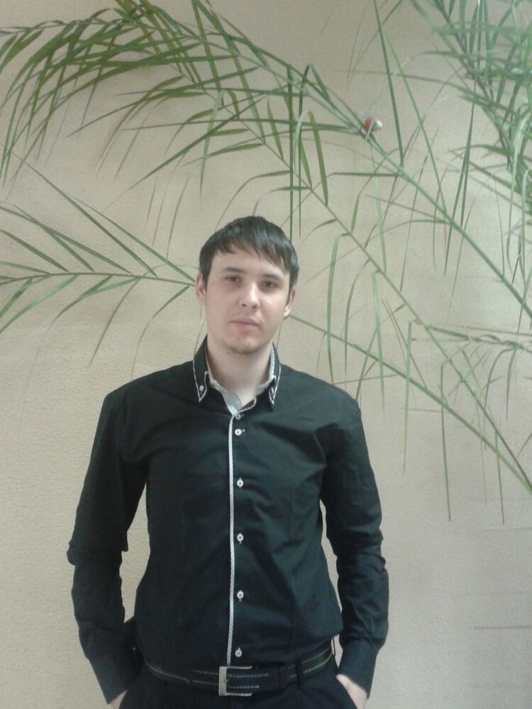  5544833  Darkvill, 34 ,    