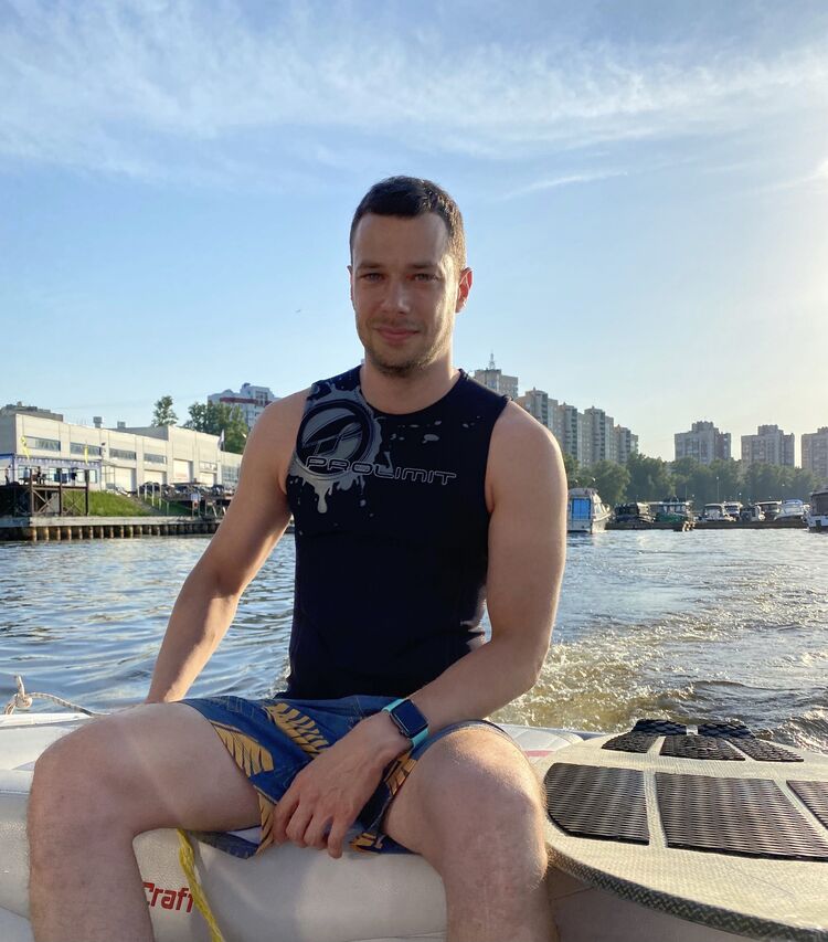  26729473  , 39 ,    -