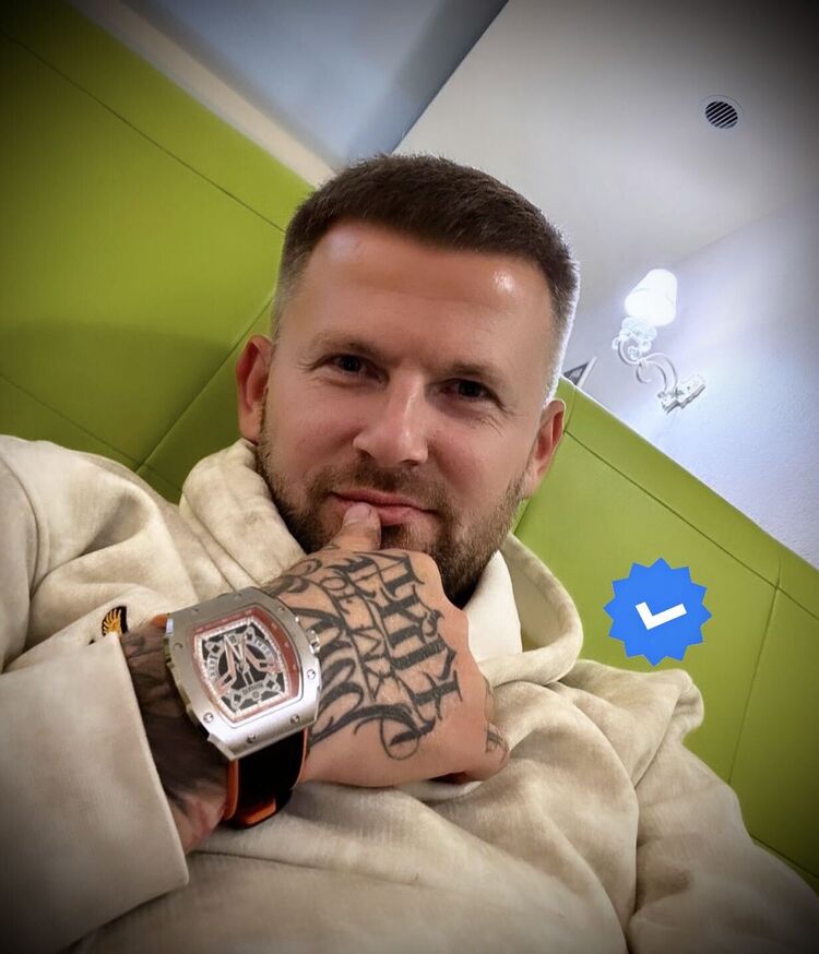  54021073  Sergej, 37 ,    