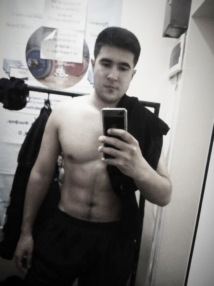  19379173  Shahzod, 29 ,    