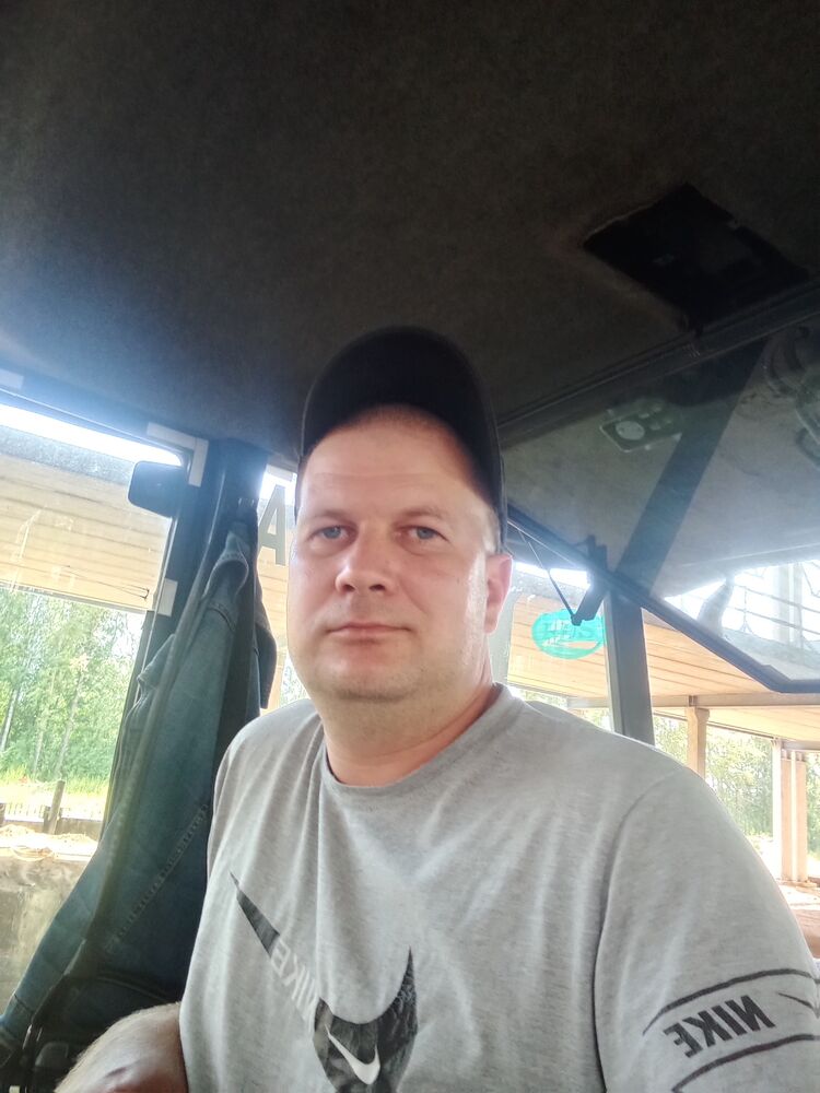  44193073  , 38 ,    -