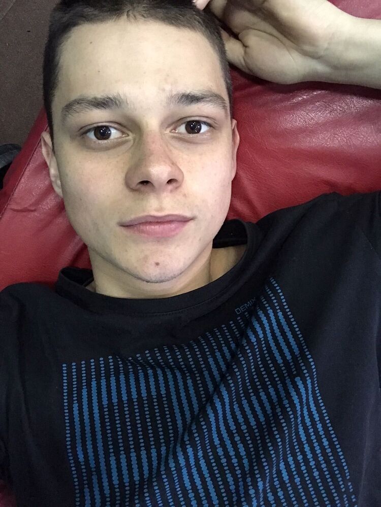  44743783  , 24 ,    