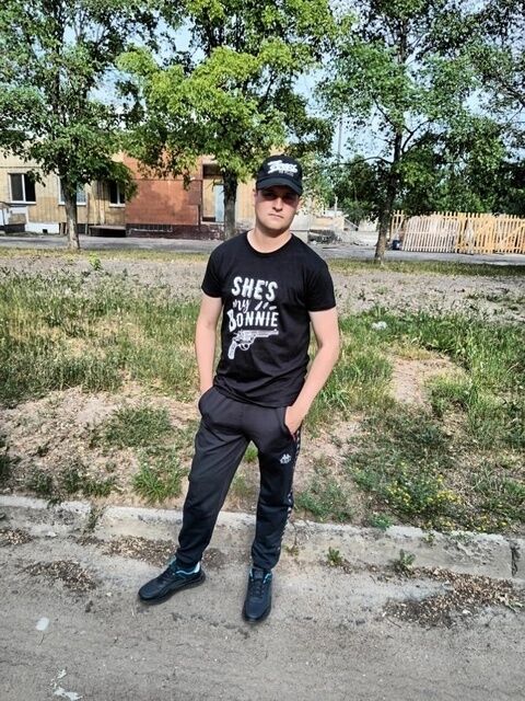  52227923  Andrey, 29 ,    