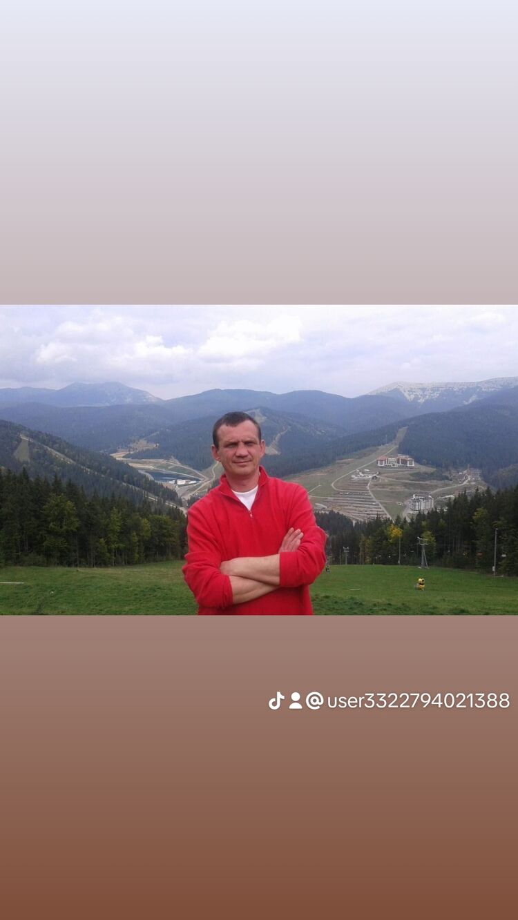  Brzeg Dolny,   , 49 ,   ,   