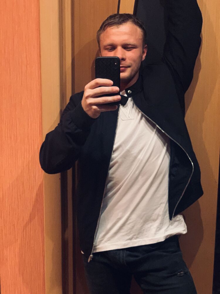  35693863  , 29 ,    