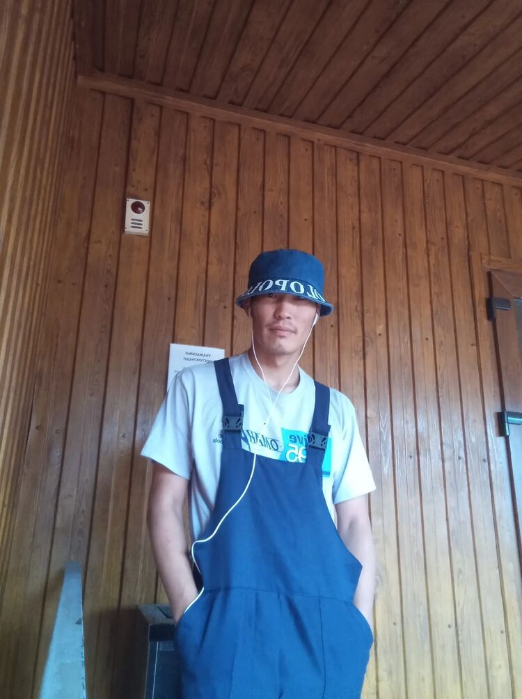 ���� 37523233 ����� ������, 24 ����, ���� ���������� � ������