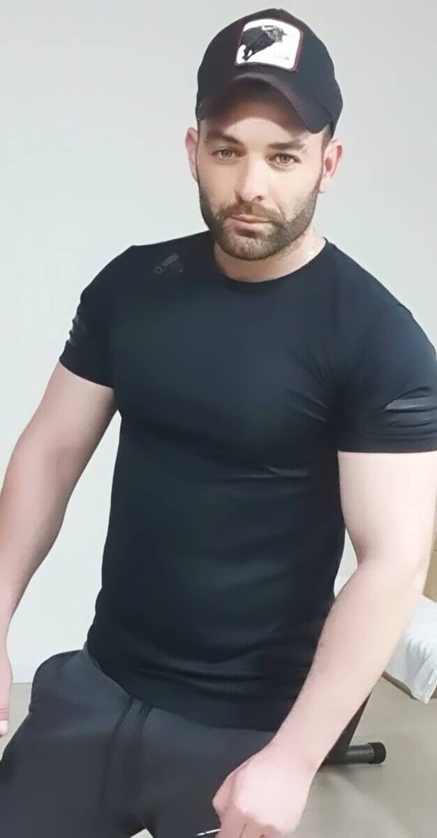  ,   Slava, 35 ,   ,   , c , 