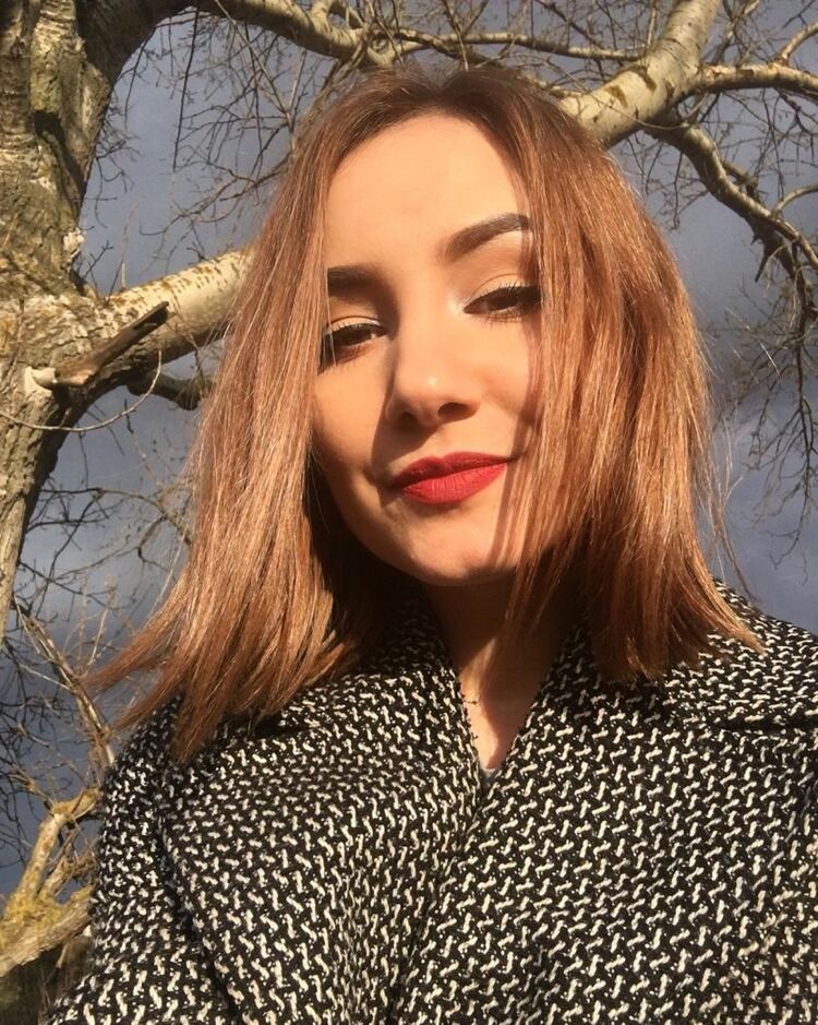  ,   Nata, 27 ,   