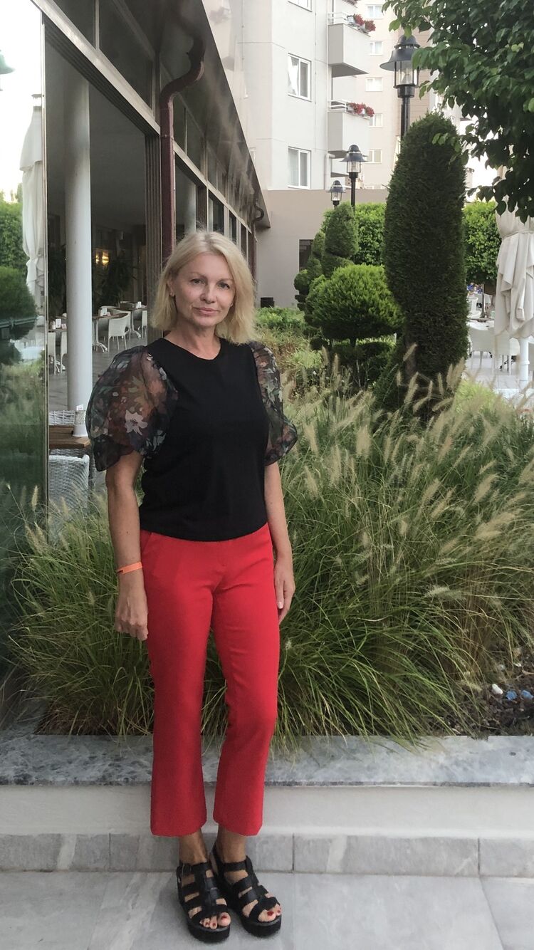  24455553  Angela, 52 ,    New York City