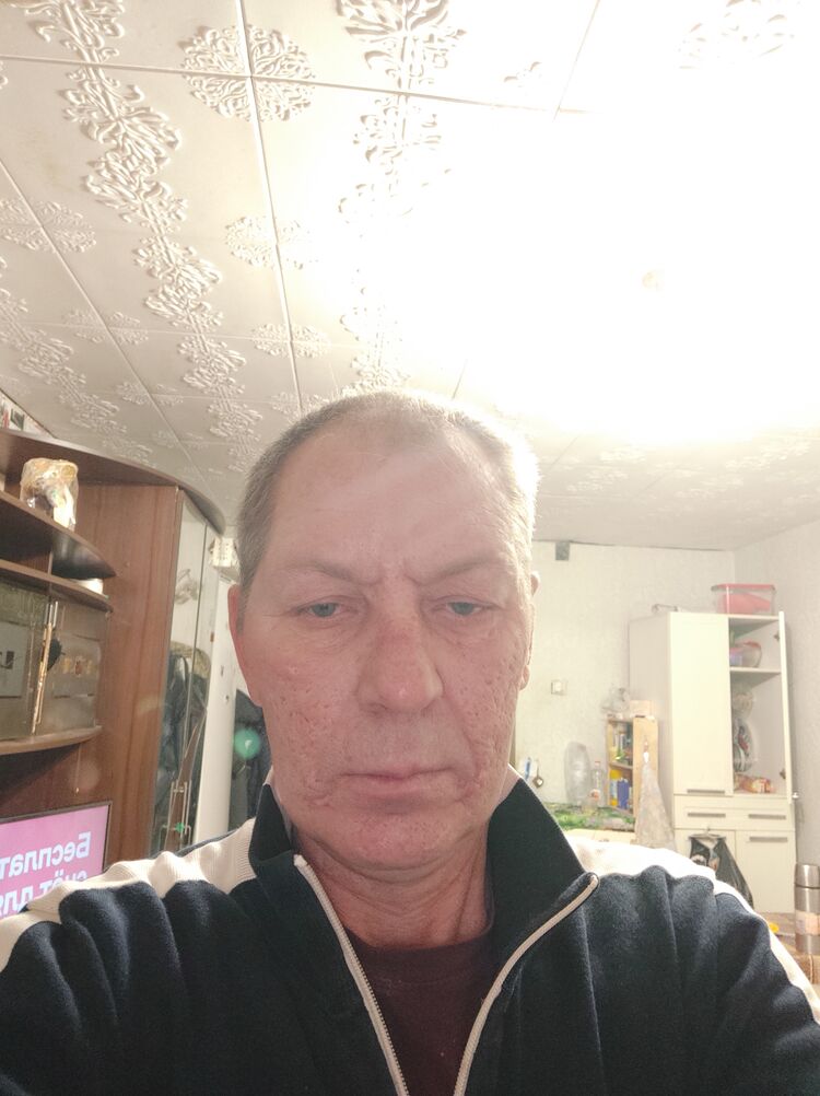  48601893  , 52 ,    