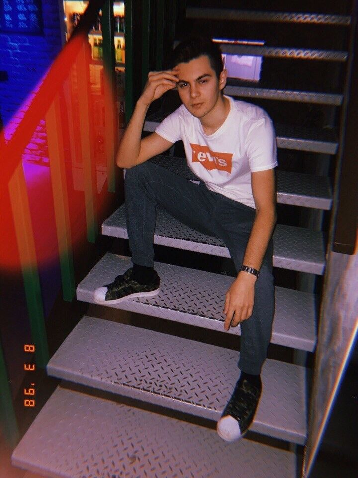  ,   Max, 26 ,   