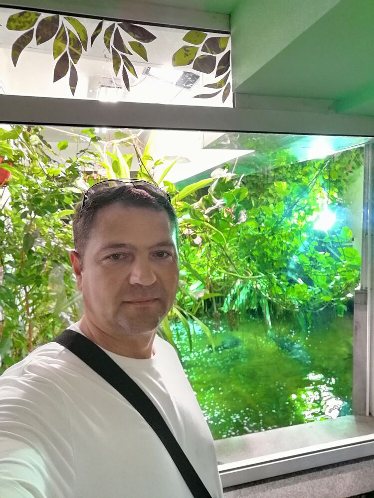  ,   Vladislav, 46 ,   ,   , 