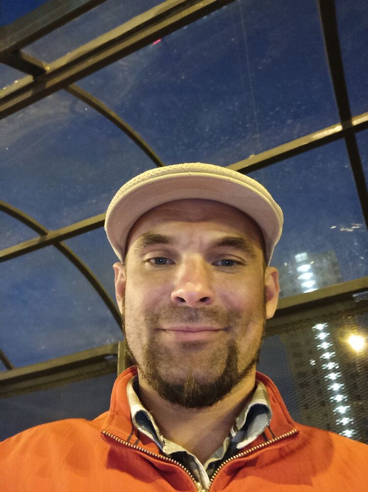  -,   , 42 ,     , c 