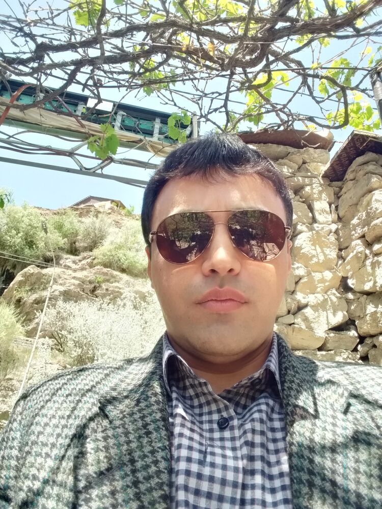  41263413  Firuz, 33 ,    