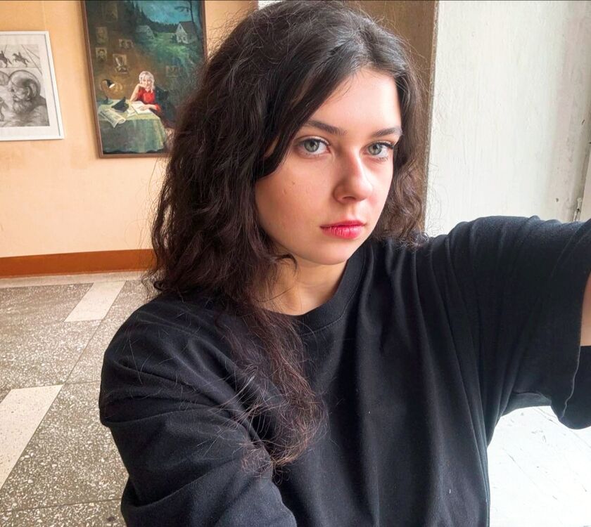  ,   Antonina, 19 ,     , c 