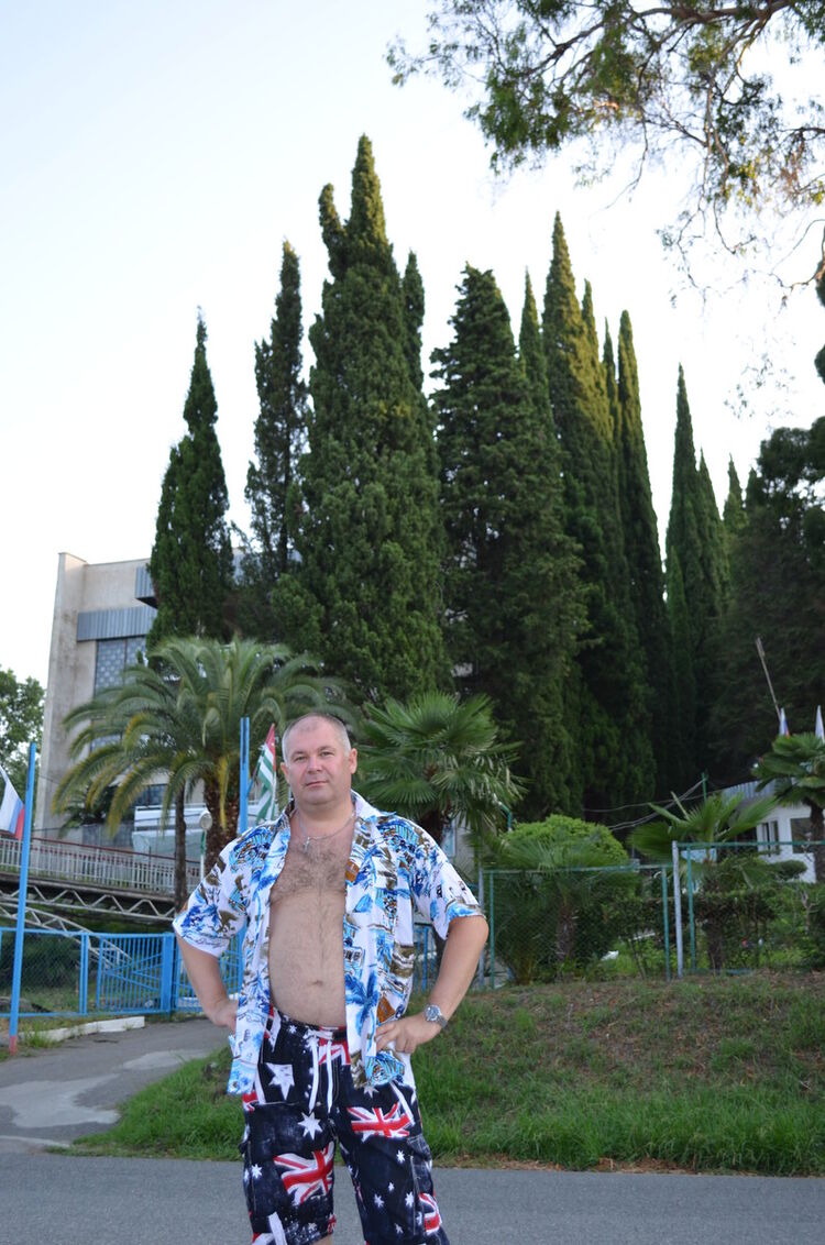 ���� 11853033 ������� Armored, 46 ���, ���� ���������� � �����