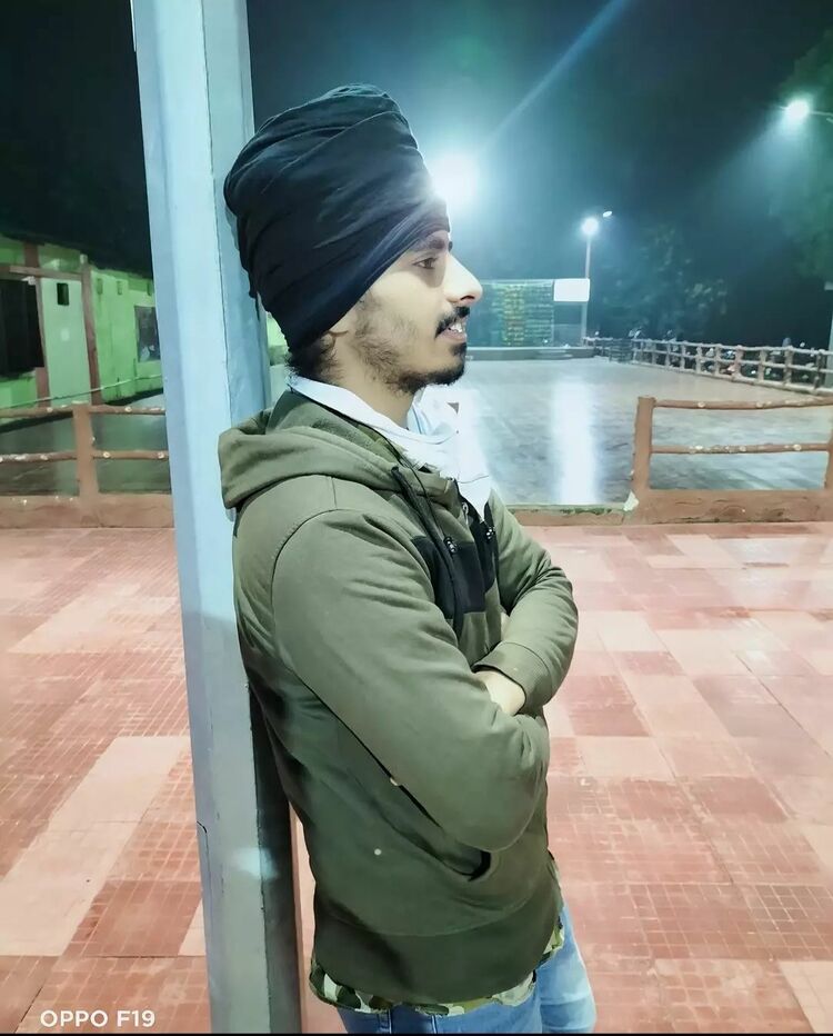  26330883  Punjabi, 23 ,    Amritsar