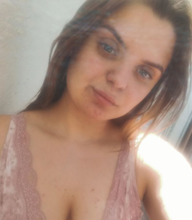  43923983  , 28 ,    