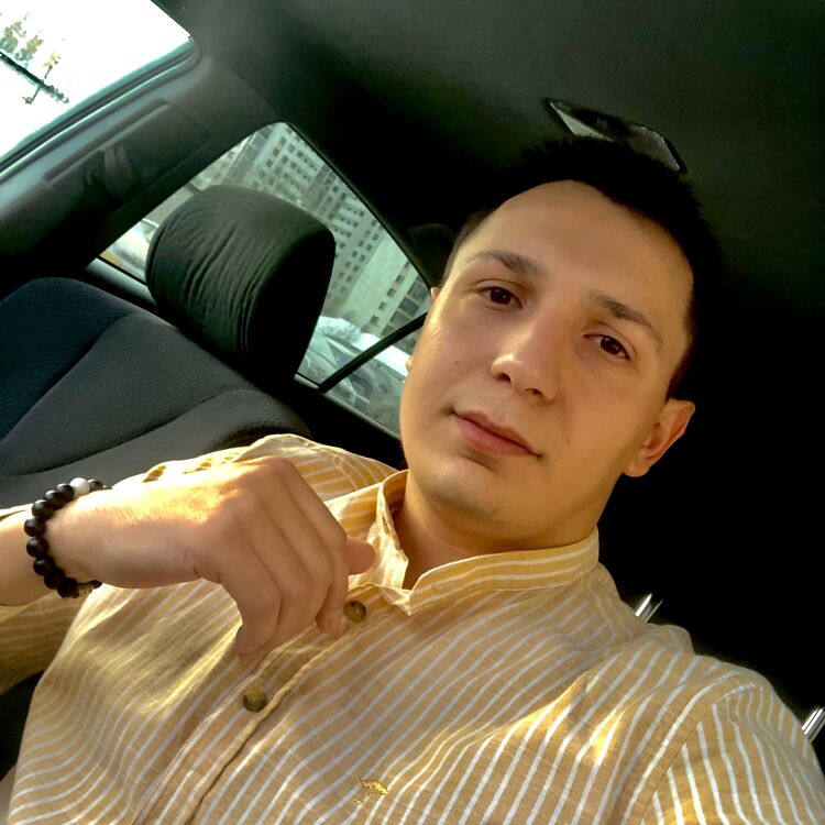  35939003  Roman, 38 ,    