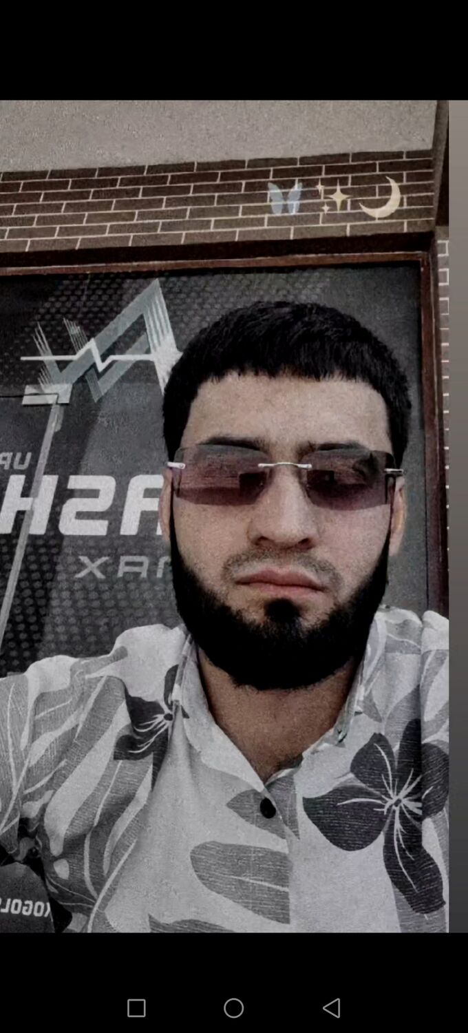  54719823  Orifjon, 26 ,    