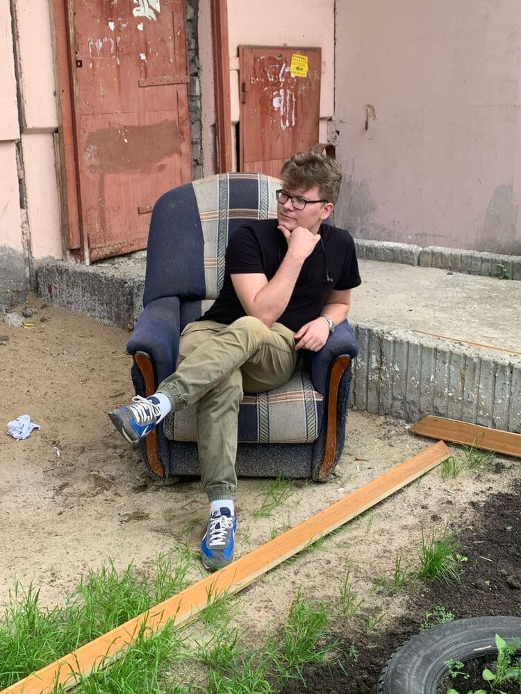  -,   , 28 ,   ,   
