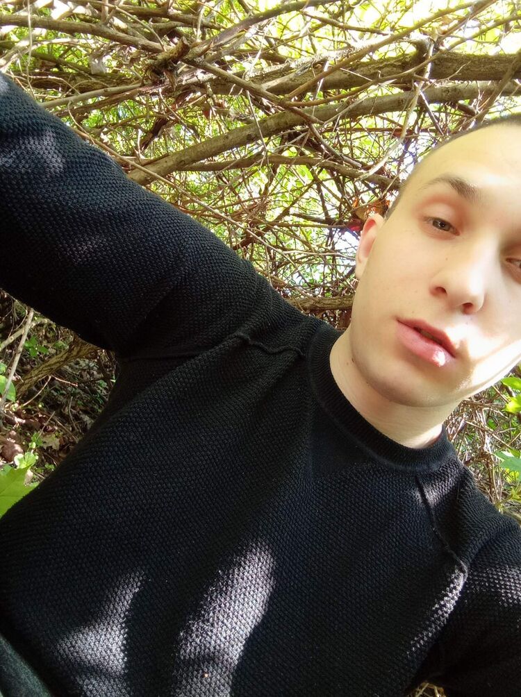  ,   Denis, 26 ,   ,   